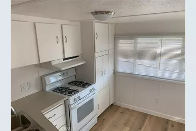 5925 Riverside Drive #12, Chino, CA 91710 - Photo 8