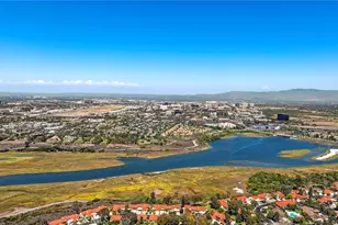 558 Vista Flora, Newport Beach, CA 92660 - Photo 30