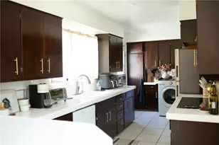 715 E McFadden, Santa Ana, CA 92701 - Photo 2