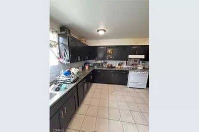 1192 E 48th St, Los Angeles, CA 90011 - Photo 18