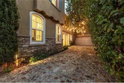 8 Upland, Irvine, CA 92602 - Photo 48