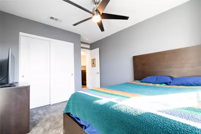 2498 Gunner Ridge Way, Rialto, CA 92377 - Photo 18