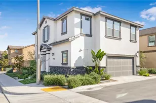 2498 Gunner Ridge Way, Rialto, CA 92377 - Photo 4