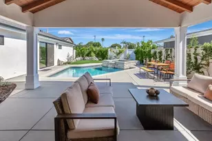 270 Albert Pl, Costa Mesa, CA 92627 - Photo 16