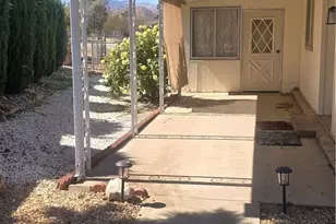 7501 Palm Ave, Yucca Valley, CA 92284 - Photo 2