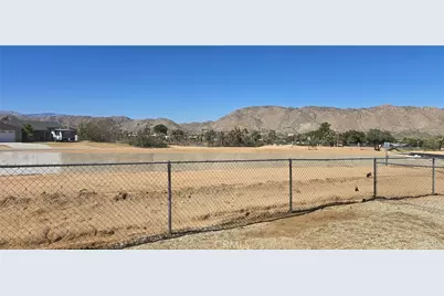 7501 Palm Avenue #117, Yucca Valley, CA 92284 - Photo 10