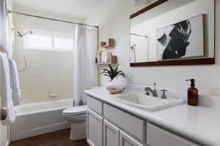 29 Surfside Ave, Surfside, CA 90743 - Photo 10