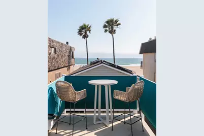 29 Surfside Avenue #B, Surfside, CA 90743 - Photo 16