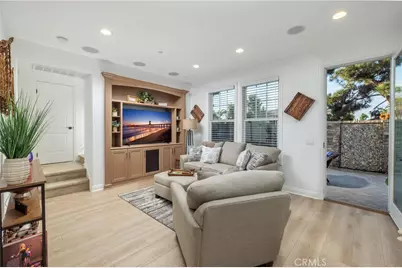 4711 Winthrop Drive, Huntington Beach, CA 92649 - Photo 14