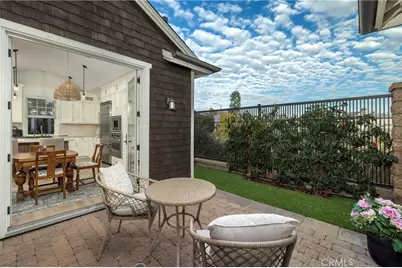 4711 Winthrop Drive, Huntington Beach, CA 92649 - Photo 8