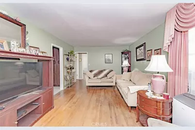 526 W Water Street, Anaheim, CA 92805 - Photo 12