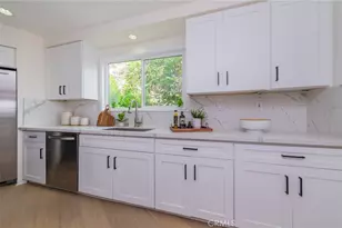 9400 Sierra Mar Dr, Los Angeles, CA 90069 - Photo 26