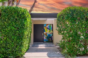 9400 Sierra Mar Dr, Los Angeles, CA 90069 - Photo 12