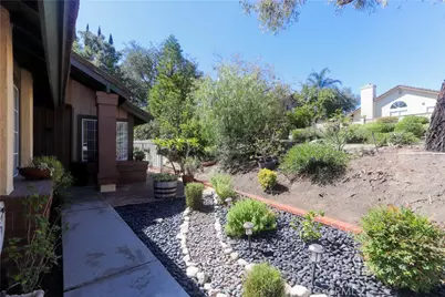 19316 Sycamore Glen, Lake Forest, CA 92679 - Photo 2