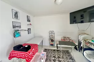 5712 Donna Ave, Tarzana, CA 91356 - Photo 40