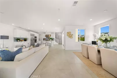 306 Treble, Irvine, CA 92618 - Photo 10