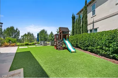 11 Juniper, Lake Forest, CA 92630 - Photo 4