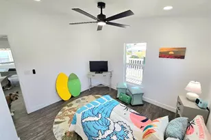 21851 Newland St, Huntington Beach, CA 92646 - Photo 38