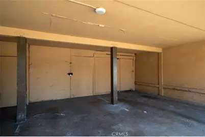 1003 W Bishop Street, Santa Ana, CA 92703 - Photo 10