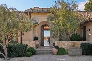 24650 Blue Dane Ln, Malibu, CA 90265 - Photo 4