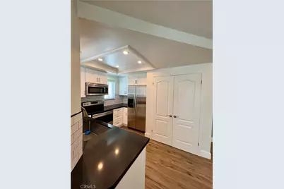 11 Fallingstar, Irvine, CA 92614 - Photo 4