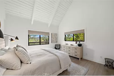 27561 North Bay, Lake Arrowhead, CA 92352 - Photo 16