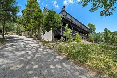 27561 North Bay, Lake Arrowhead, CA 92352 - Photo 44