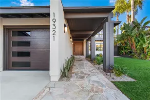 19321 Manor Point Cir, Huntington Beach, CA 92648 - Photo 6