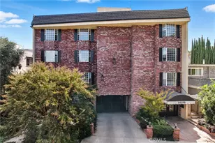 14106 Dickens, Sherman Oaks, CA 91423 - Photo 2