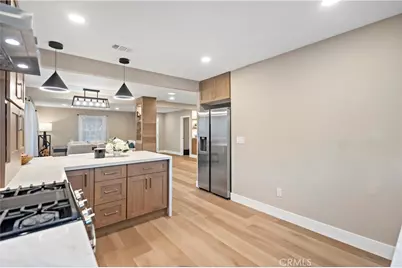 3746 Gardenia Avenue, Long Beach, CA 90807 - Photo 14