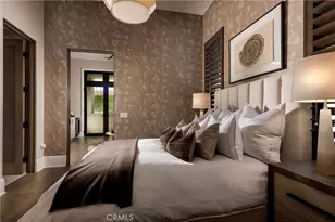 553 Peninsula, Irvine, CA 92602 - Photo 18