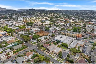 426 N Virgil Avenue, Los Angeles, CA 90004 - Photo 12