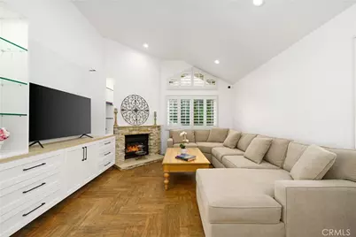 20 Wintermist, Irvine, CA 92614 - Photo 2