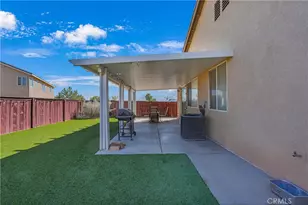 13864 Grant Way, Oak Hills, CA 92344 - Photo 30