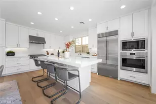 107 Somera, Irvine, CA 92602 - Photo 6