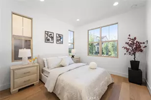 107 Somera, Irvine, CA 92602 - Photo 18