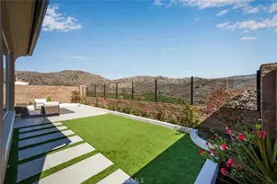 107 Somera, Irvine, CA 92602 - Photo 30