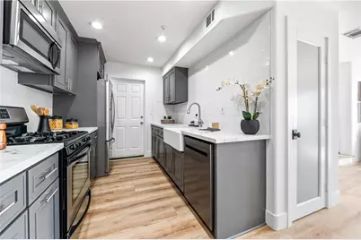 18859 Milos Circle, Huntington Beach, CA 92648 - Photo 14