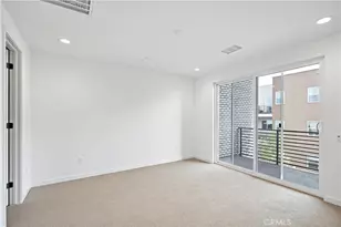 127 Culture, Irvine, CA 92618 - Photo 18