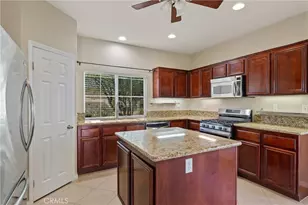 64199 Mount Blanc Ct, Desert Hot Springs, CA 92240 - Photo 2