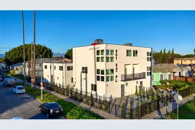 801 E 84th Place, Los Angeles, CA 90001 - Photo 1