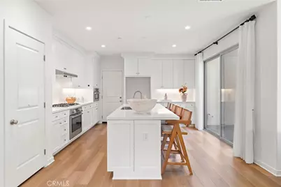 136 Newburry, Irvine, CA 92618 - Photo 10