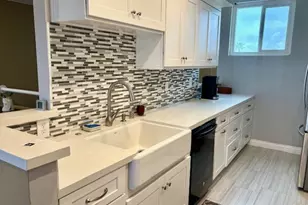 3299 Tempe Dr, Huntington Beach, CA 92649 - Photo 10