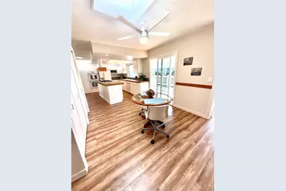 16222 Monterey Lane #327, Huntington Beach, CA 92649 - Photo 18