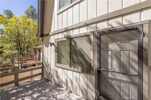 548 Moreno Ln, Sugarloaf, CA 92386 - Photo 4