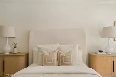 1585 Miramar, Newport Beach, CA 92661 - Photo 24