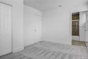 330 E 101st St, Los Angeles, CA 90003 - Photo 12