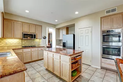 2424 Calle Aquamarina, San Clemente, CA 92673 - Photo 8