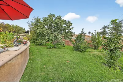 951 W Kendall, Corona, CA 92882 - Photo 32