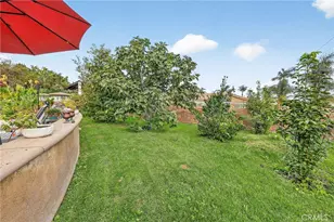 951 W Kendall, Corona, CA 92882 - Photo 32